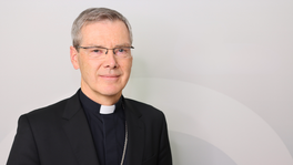 Foto: DBK Portraitfoto Bischof Heiner Wimer